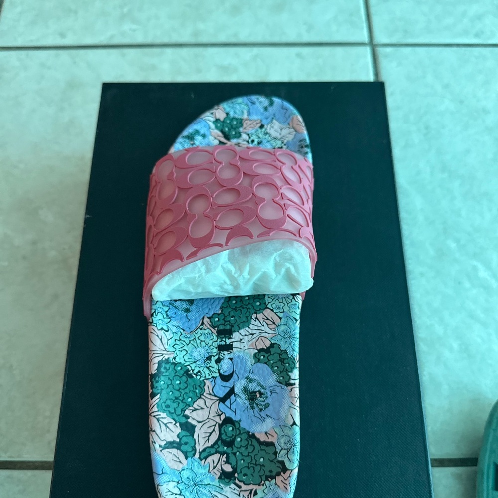Coach Floral Udele Sport Slide - Picture 4 of 5